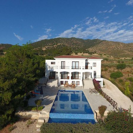 Martika Luxury Villa Agia Marina  외부 사진