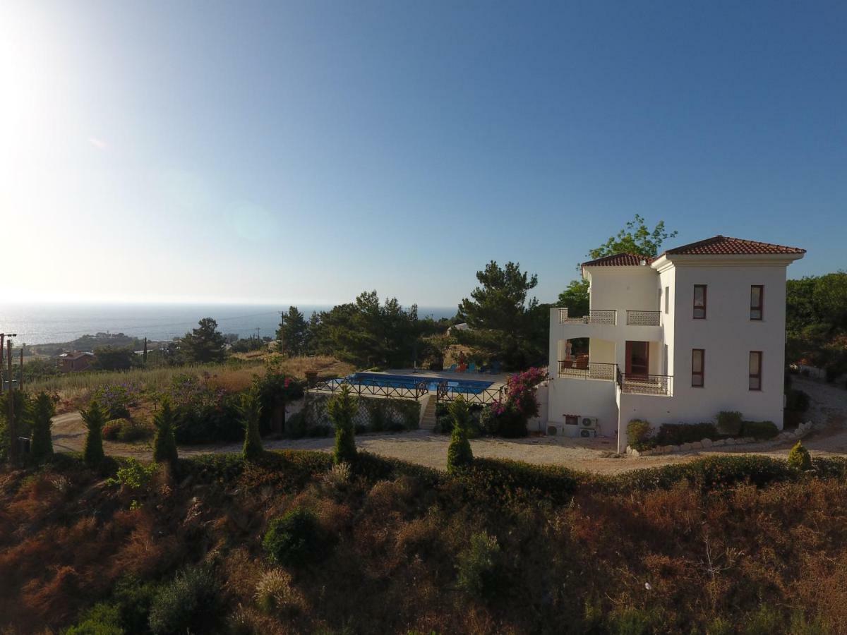 Martika Luxury Villa Agia Marina  외부 사진