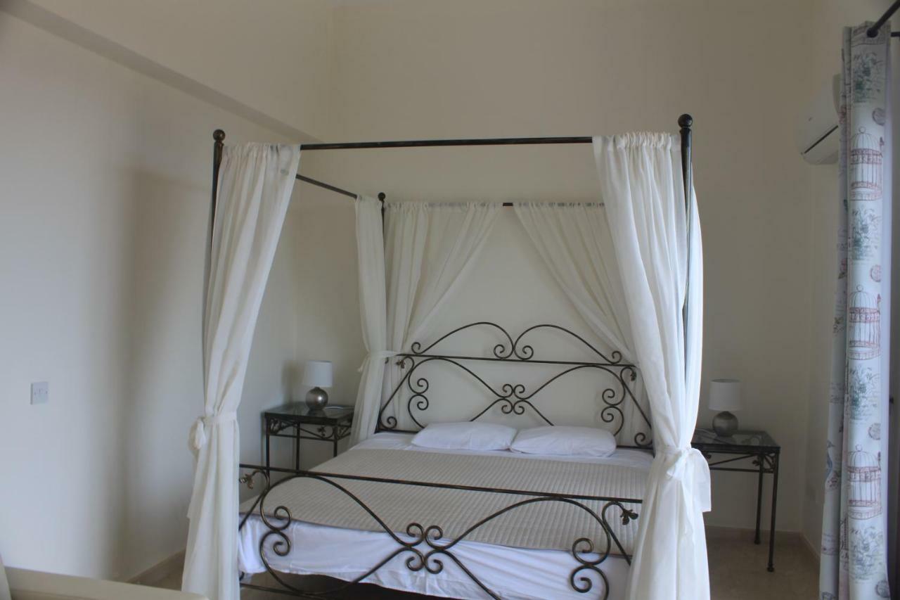 Martika Luxury Villa Agia Marina  외부 사진